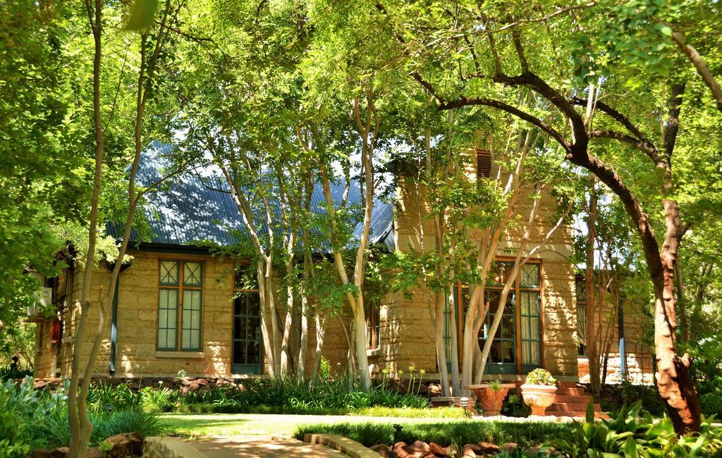 De Hoek Country Hotel Magaliesburg Exterior photo
