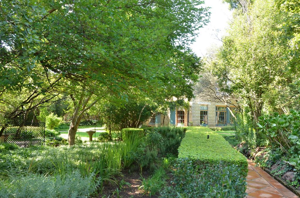 De Hoek Country Hotel Magaliesburg Exterior photo