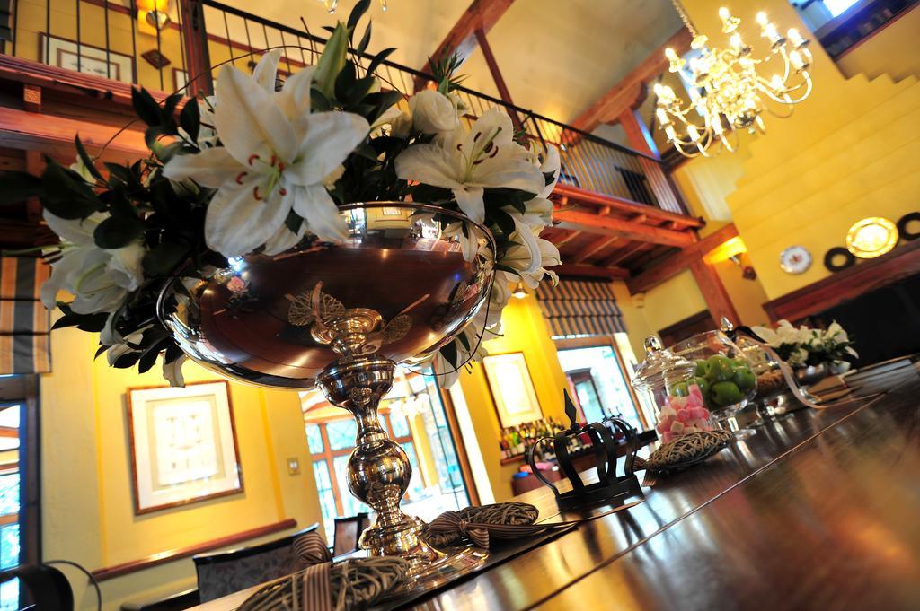 De Hoek Country Hotel Magaliesburg Exterior photo