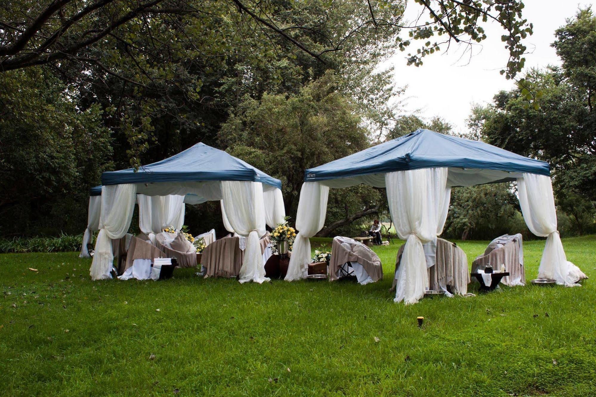 De Hoek Country Hotel Magaliesburg Exterior photo